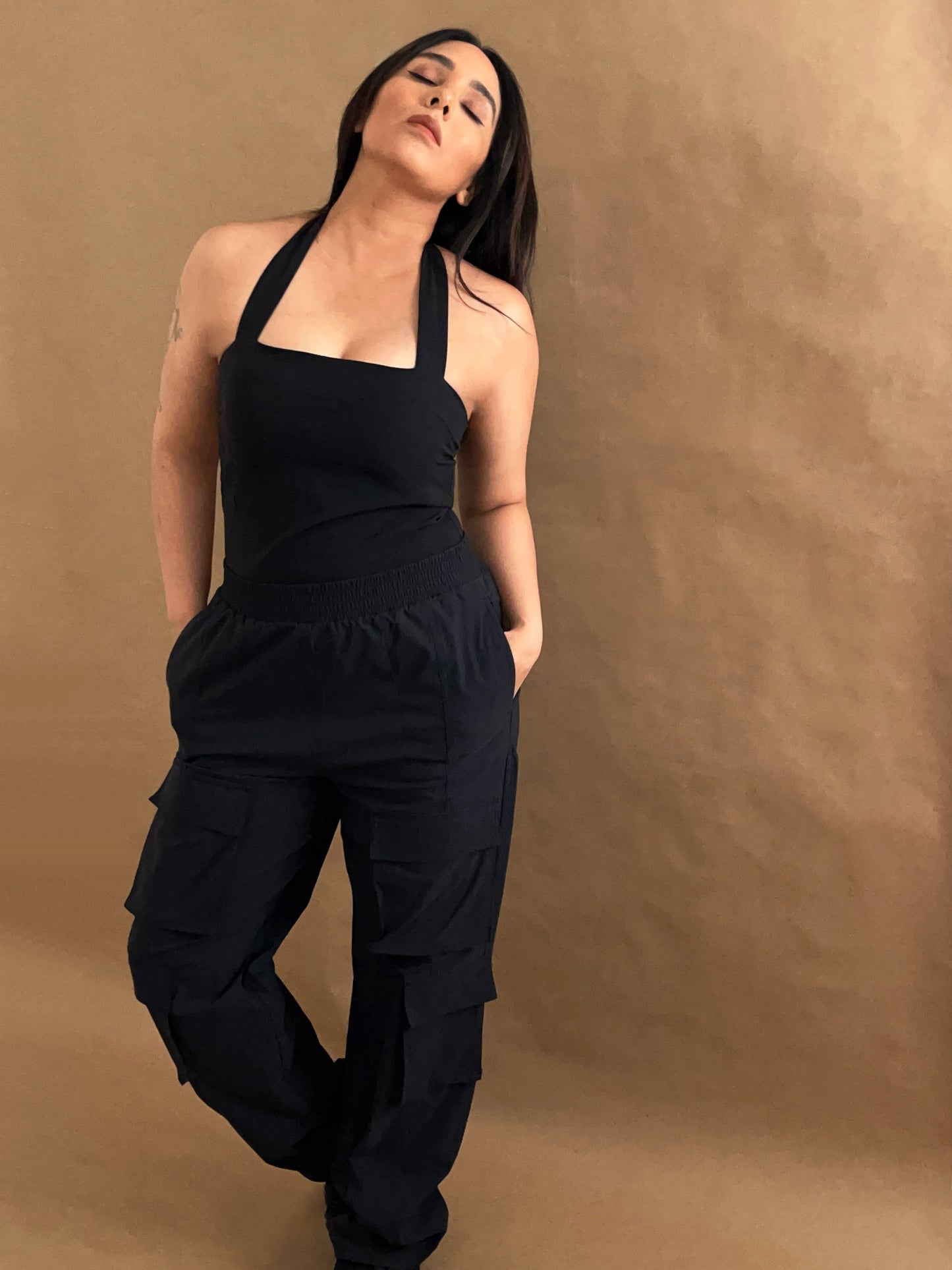 Adjustable Zipped Halter Top