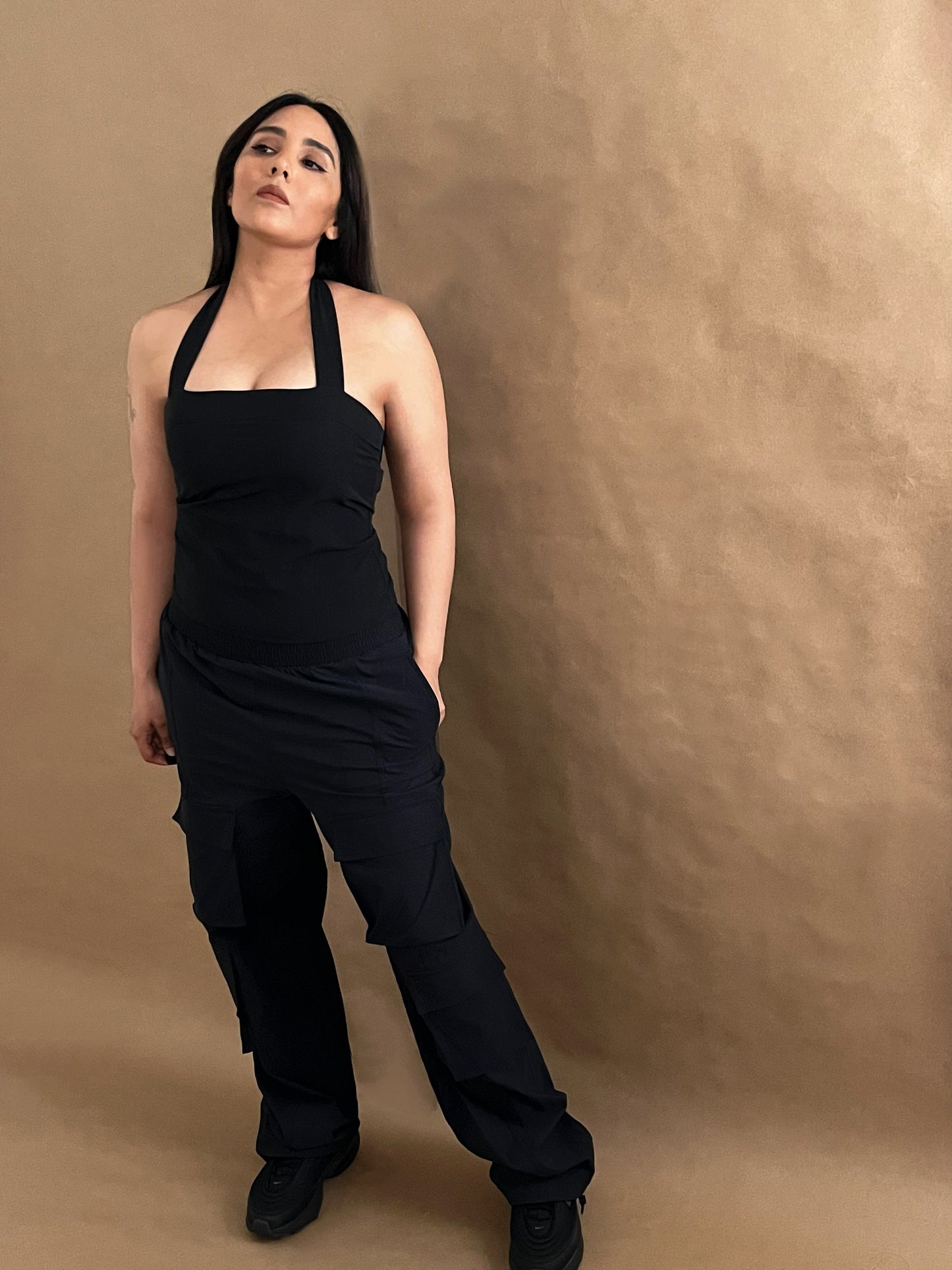 Adjustable Zipped Halter Top